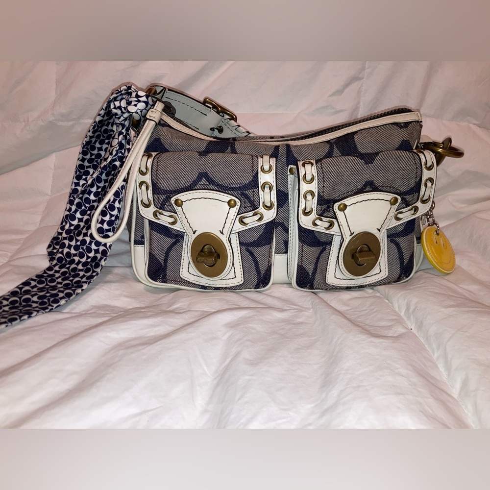 Vintage coach shoulder bag